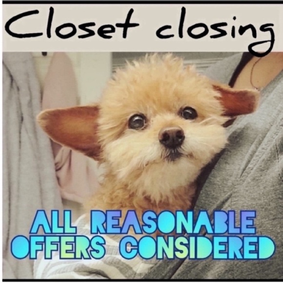 Wooden Pick Up Sticks and Tin - Picture 5 of 5